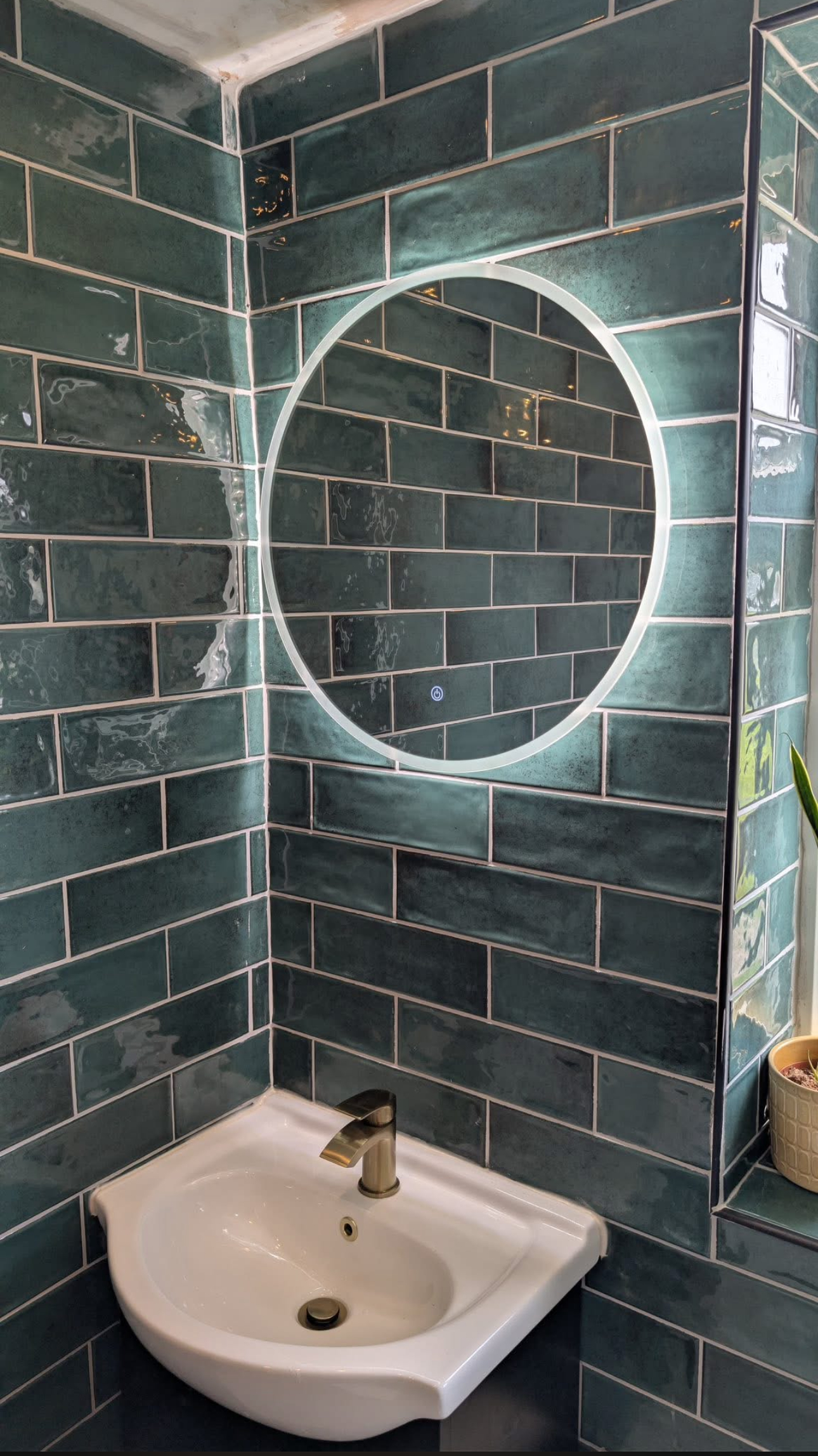 LED bathroom mirror installation